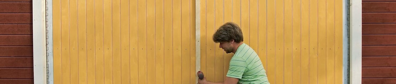 Ny panel på garageporten